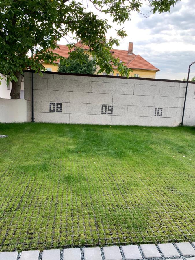 Ferienwohnung Ap-Art-Man 08 Mikulov Exterior foto